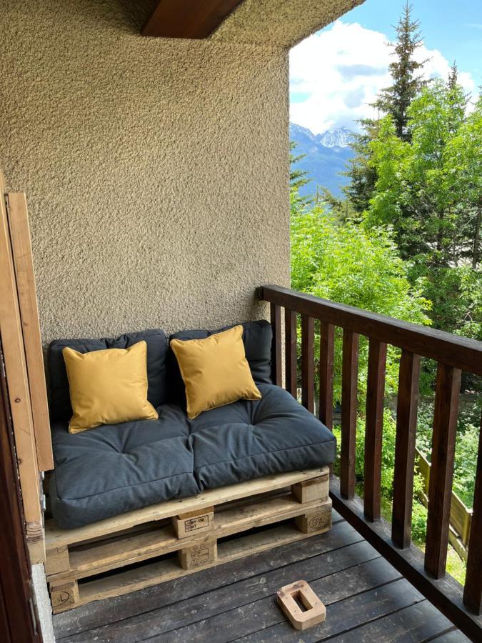 Studio Montagne - Plein Soleil Et Terrasse Briançon Buitenkant foto